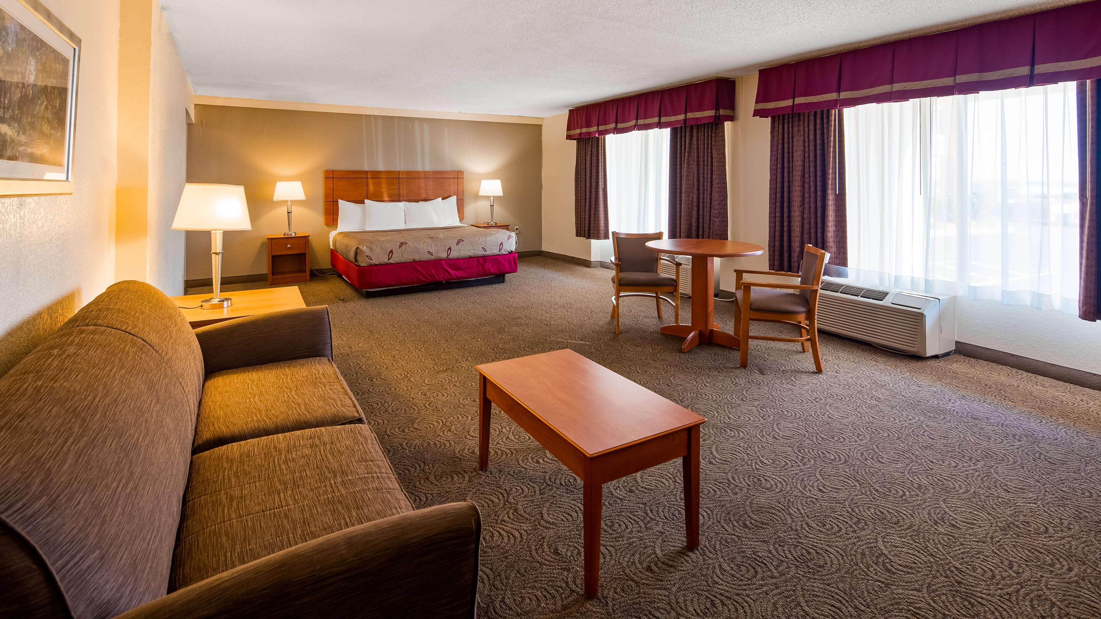 Best Western Thunderbird Motel Куквилл Экстерьер фото