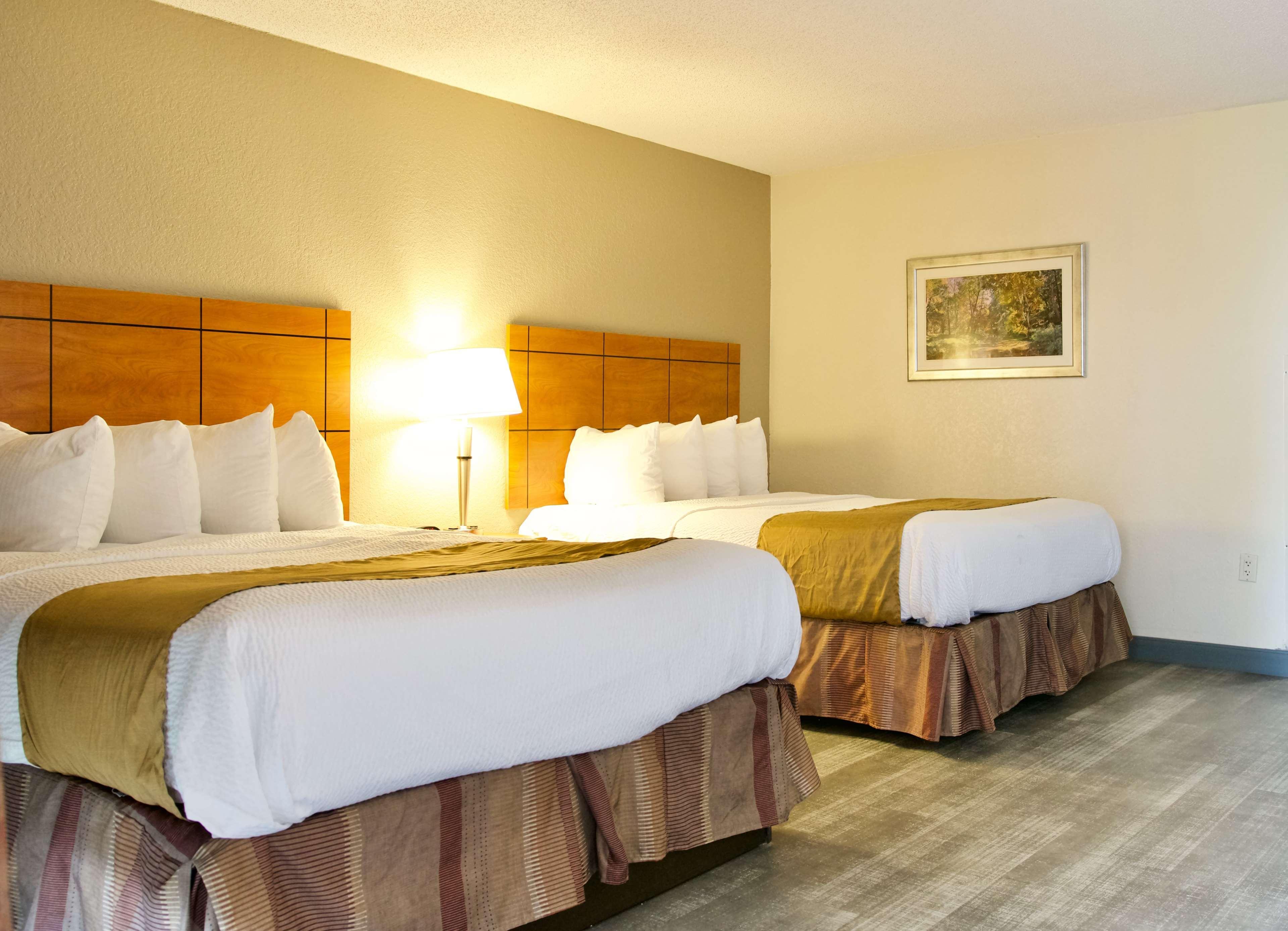 Best Western Thunderbird Motel Куквилл Экстерьер фото