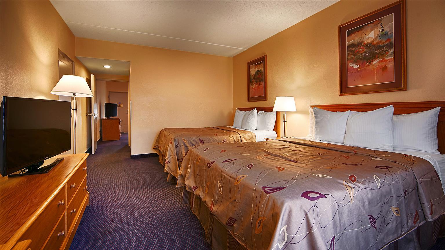 Best Western Thunderbird Motel Куквилл Экстерьер фото