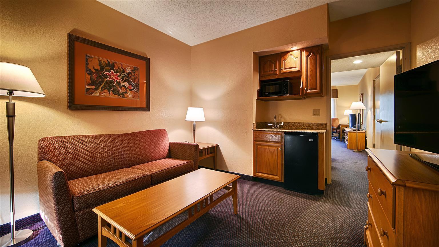 Best Western Thunderbird Motel Куквилл Экстерьер фото