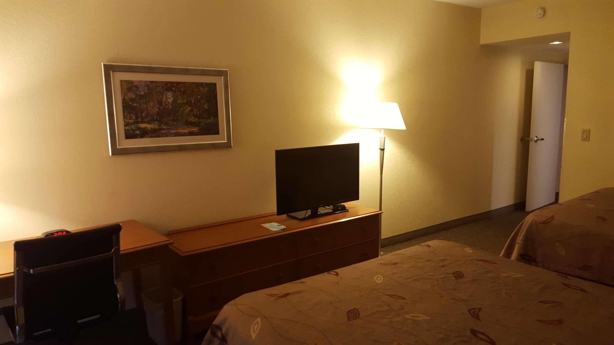 Best Western Thunderbird Motel Куквилл Экстерьер фото