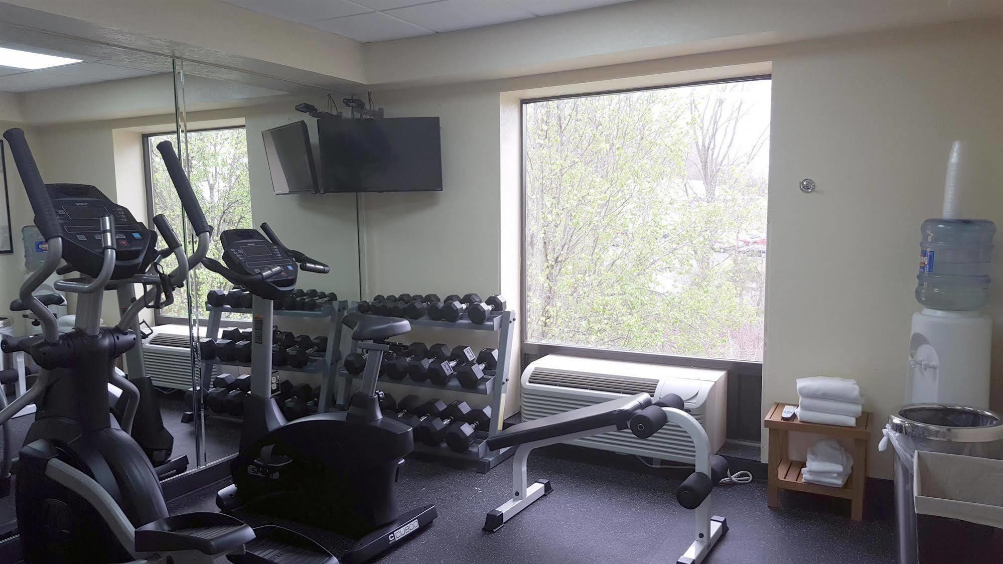 Best Western Thunderbird Motel Куквилл Экстерьер фото