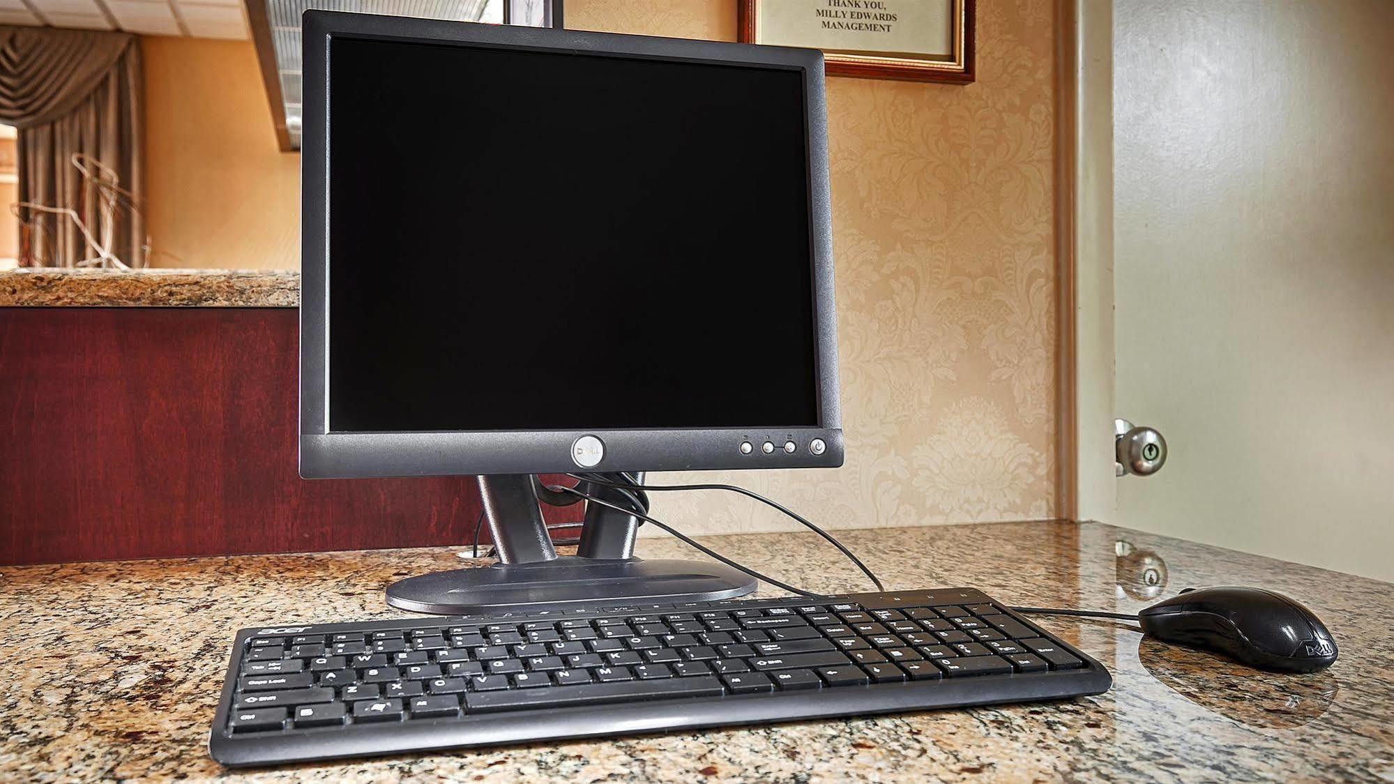 Best Western Thunderbird Motel Куквилл Экстерьер фото